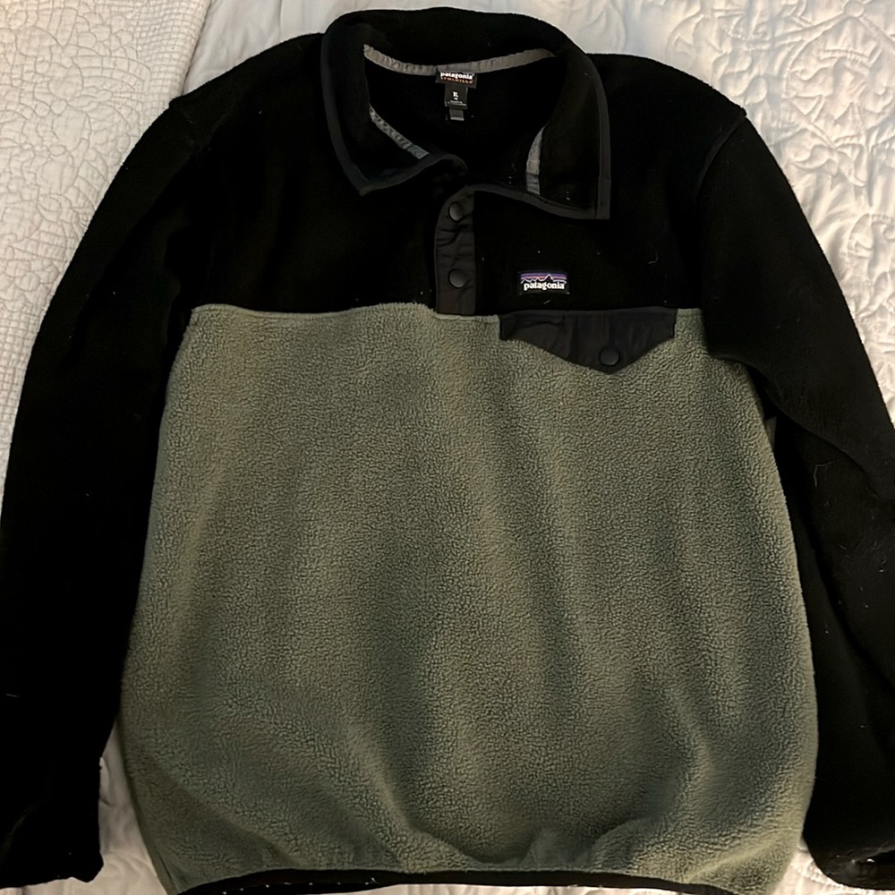 Patagonia pullover xl boys